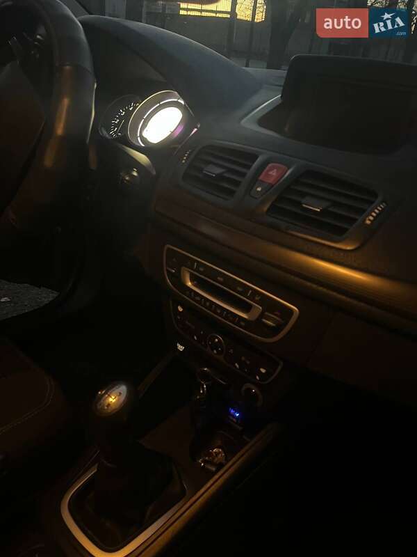 Универсал Renault Megane 2010 в Белой Церкви фото 37 Универсал Renault Megane 2010 в Белой Церкви