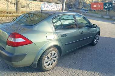 Седан Renault Megane 2004 в Днепре