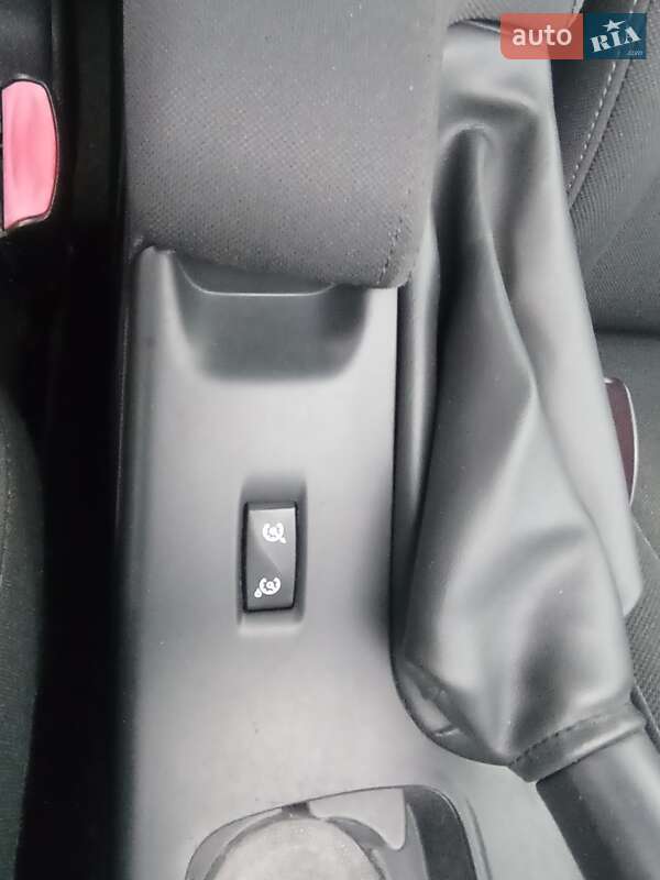 Універсал Renault Megane 2011 в Полтаві фото 39 Універсал Renault Megane 2011 в Полтаві