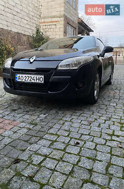 Кабриолет Renault Megane 2011 в Хусте