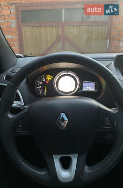Кабриолет Renault Megane 2011 в Хусте