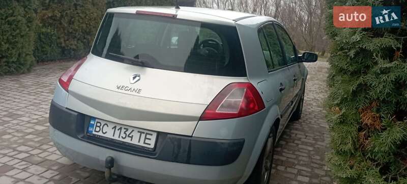 Хэтчбек Renault Megane 2004 в Золочеве
