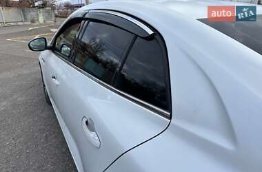 Седан Renault Megane 2017 в 
