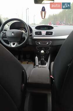 Универсал Renault Megane 2010 в Решетиловке