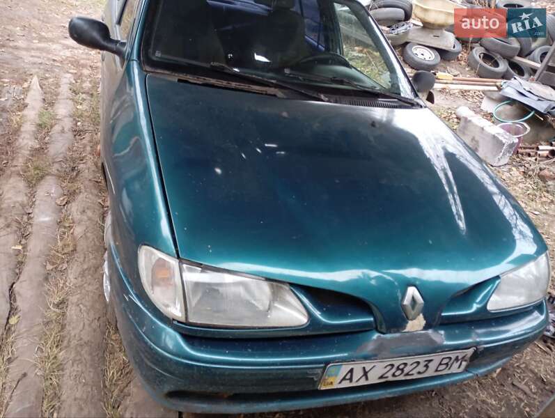 Седан Renault Megane 1997 в Харькове