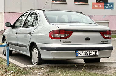 Седан Renault Megane 2003 в Києві