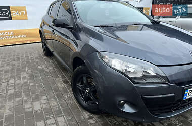 Хэтчбек Renault Megane 2011 в Сумах