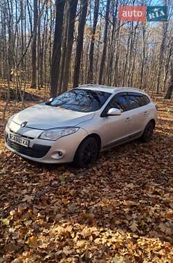 Универсал Renault Megane 2010 в Тальном