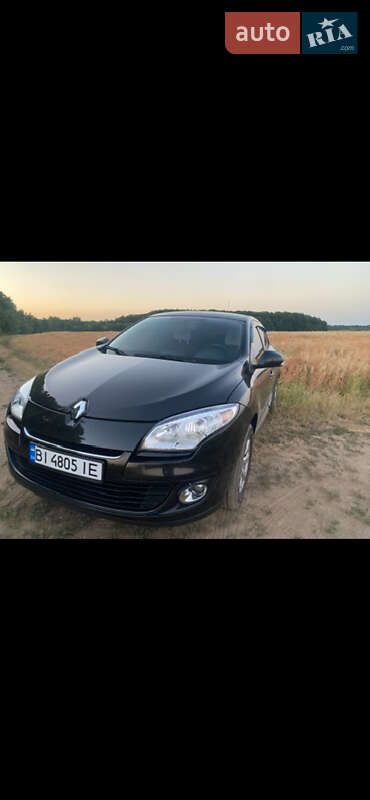 Хэтчбек Renault Megane 2012 в Полтаве фото 4 Хэтчбек Renault Megane 2012 в Полтаве