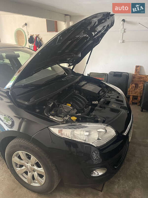 Хэтчбек Renault Megane 2012 в Полтаве фото 7 Хэтчбек Renault Megane 2012 в Полтаве