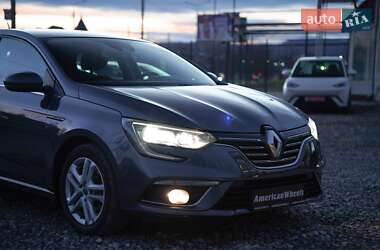 Хетчбек Renault Megane 2017 в Чернівцях