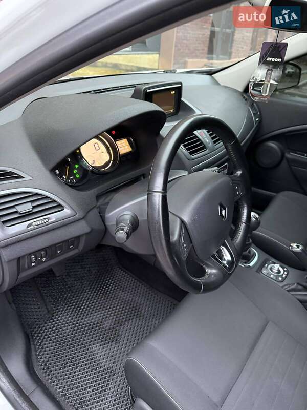 Універсал Renault Megane 2016 в Новомосковську