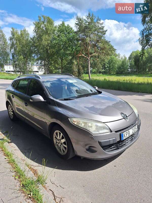 Renault Megane 2010 Renault Megane 2010