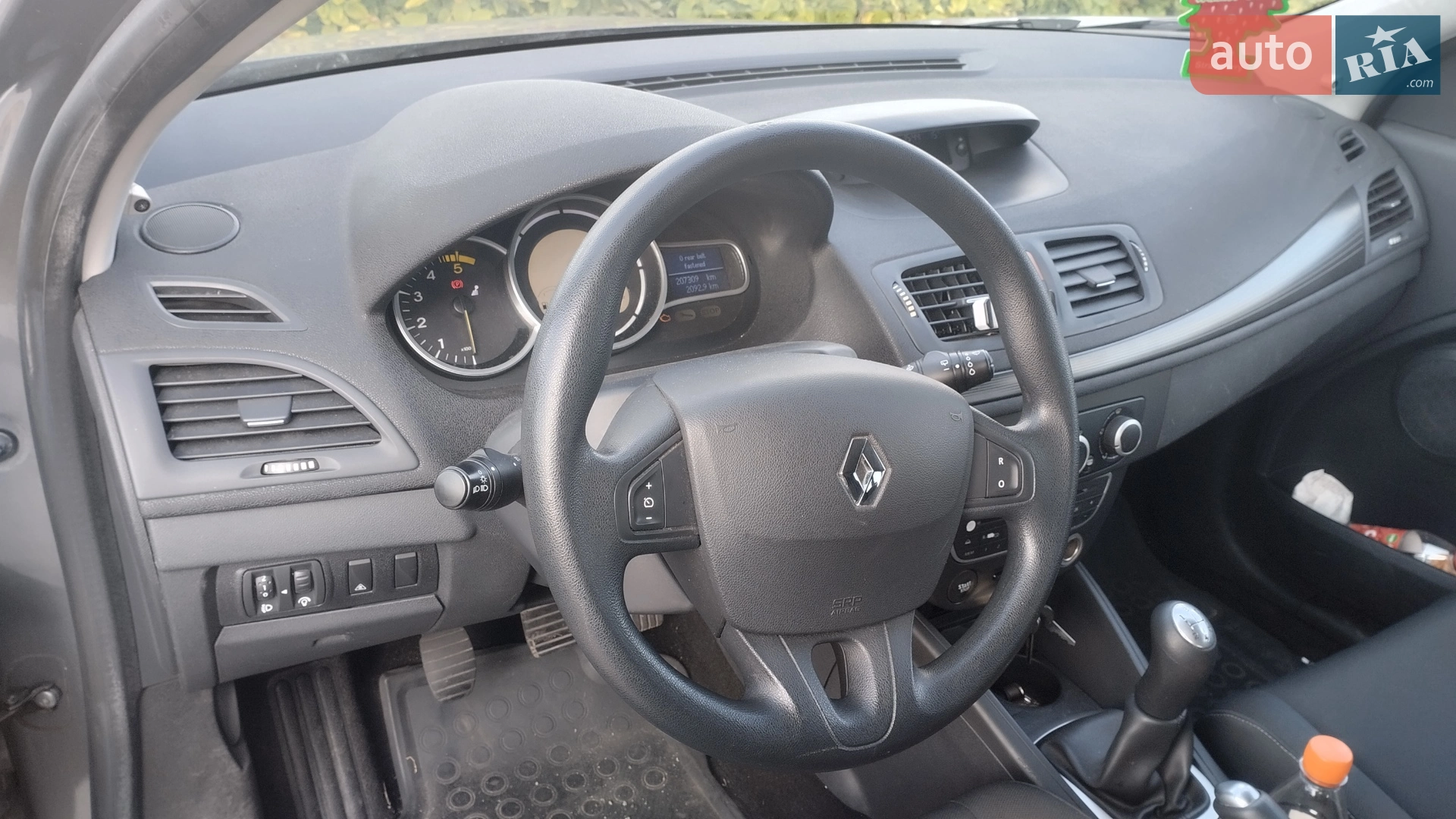 2010 Renault Megane - мініатюра 13