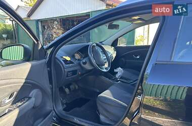 Универсал Renault Megane 2011 в 