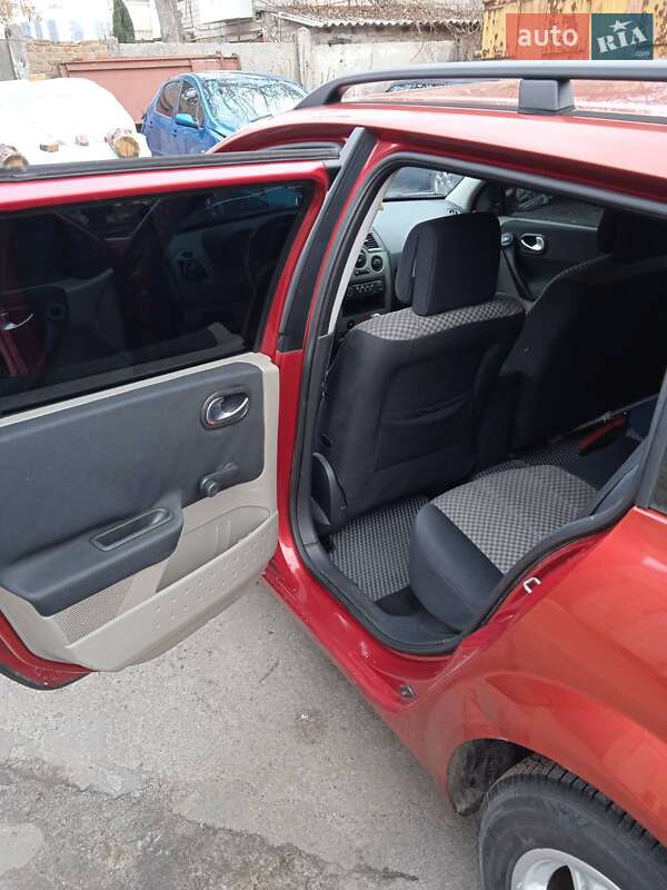 Универсал Renault Megane 2004 в Полтаве фото 3 Универсал Renault Megane 2004 в Полтаве