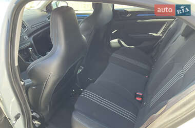 Хэтчбек Renault Megane 2016 в 