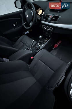 Универсал Renault Megane 2011 в 