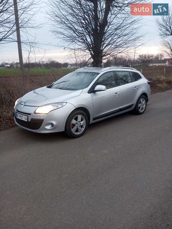 Універсал Renault Megane 2011 в Млиніві