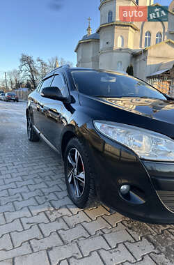 Универсал Renault Megane 2010 в Кицмани