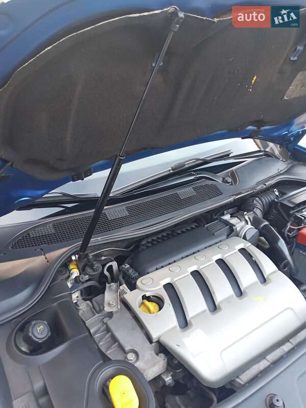 Универсал Renault Megane 2005 в Николаеве фото 21 Универсал Renault Megane 2005 в Николаеве