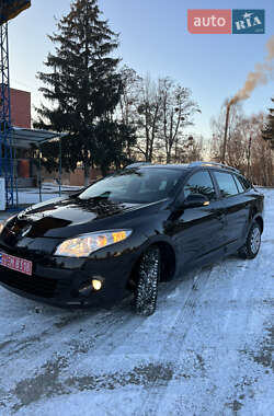 Универсал Renault Megane 2010 в Валках