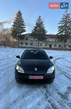 Универсал Renault Megane 2010 в Валках