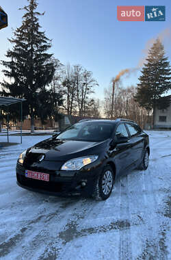 Универсал Renault Megane 2010 в Валках