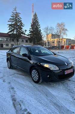 Универсал Renault Megane 2010 в Валках