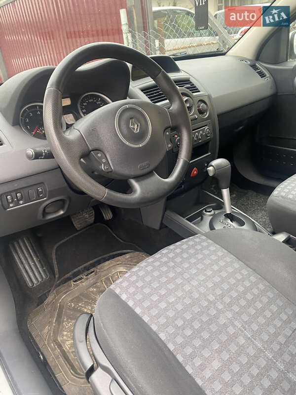 Универсал Renault Megane 2008 в Ровно фото 6 Универсал Renault Megane 2008 в Ровно