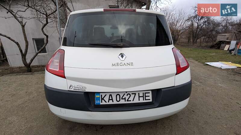 Хетчбек Renault Megane 2005 в Карнаухівці