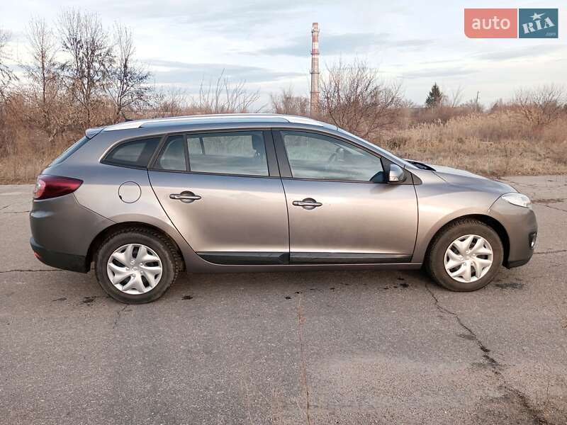 Универсал Renault Megane 2012 в Мироновке