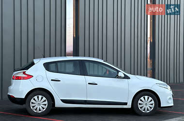 Хэтчбек Renault Megane 2011 в Первомайске