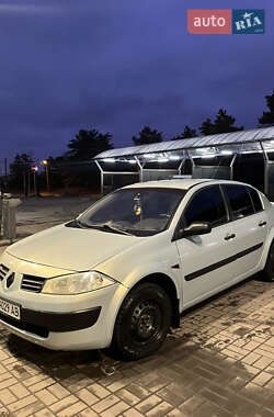 Седан Renault Megane 2004 в 