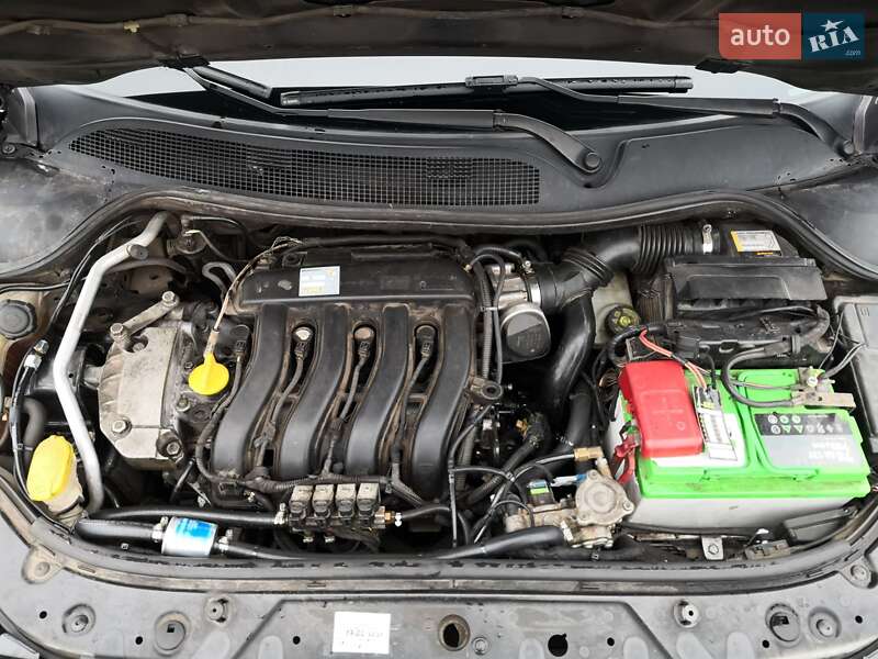 Седан Renault Megane 2006 в Кривому Розі фото 17 Седан Renault Megane 2006 в Кривому Розі