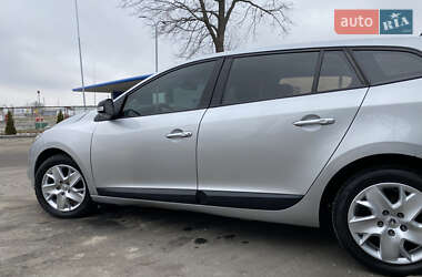 Универсал Renault Megane 2011 в 