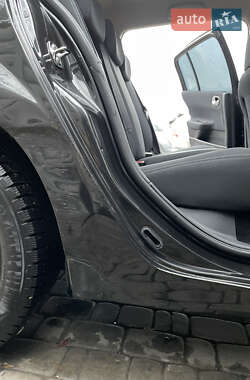 Хетчбек Renault Megane 2009 в 