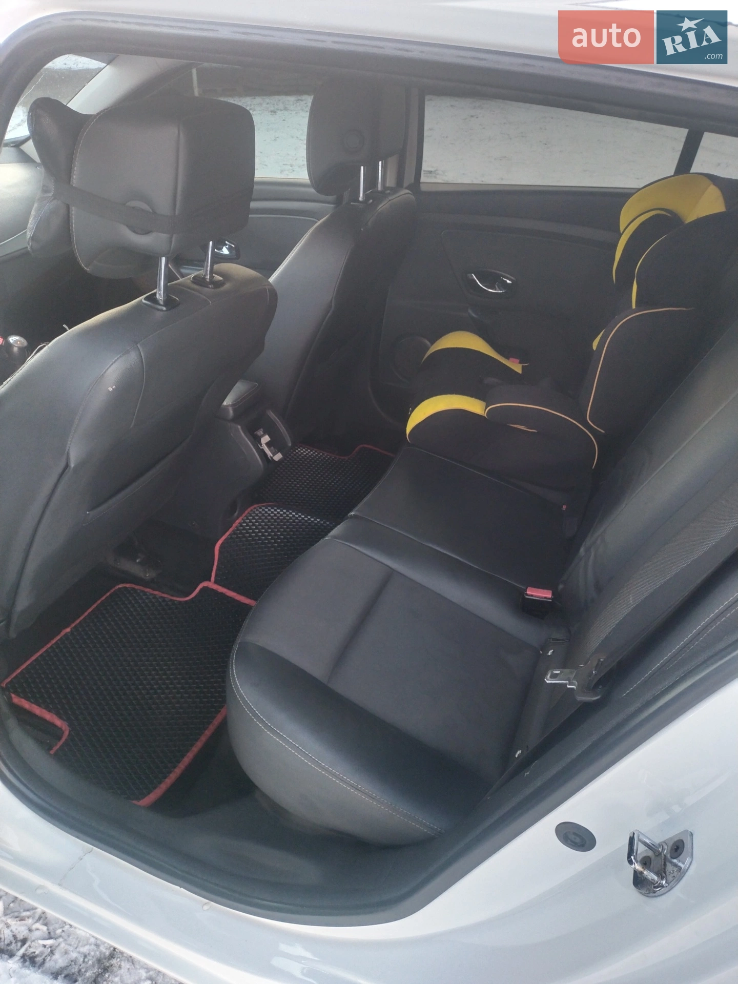 2015 Renault Megane - мініатюра 9