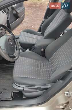 Седан Renault Megane 2008 в Днепре