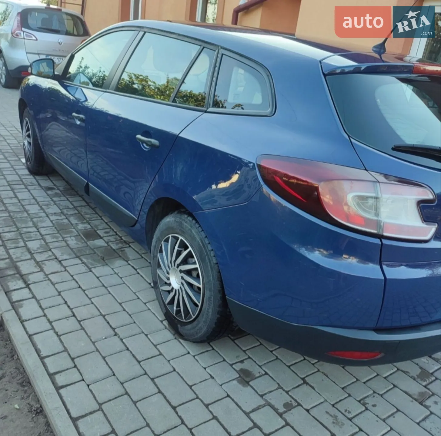 2010 Renault Megane - мініатюра 4