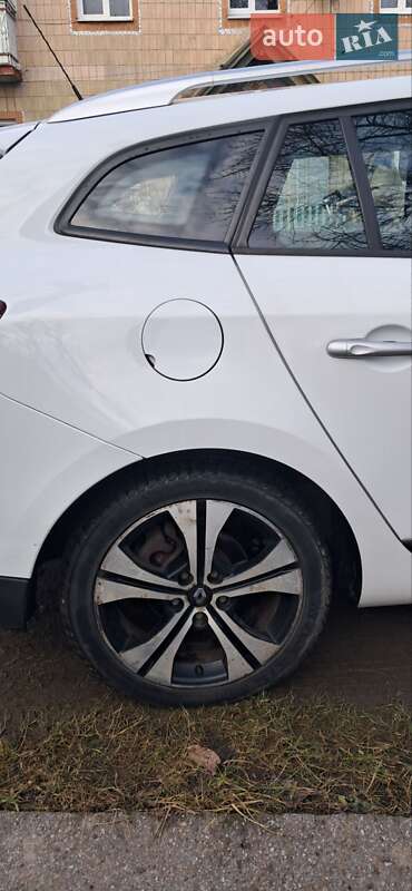 Универсал Renault Megane 2011 в Долине
