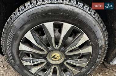 Седан Renault Megane 2004 в 