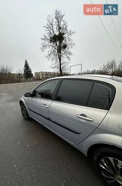 Седан Renault Megane 2004 в 