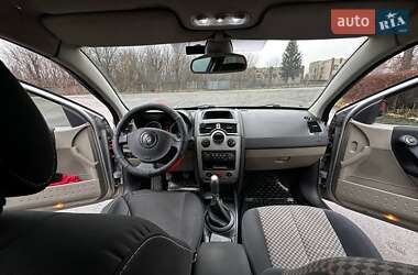 Седан Renault Megane 2004 в 
