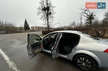 Седан Renault Megane 2004 в 