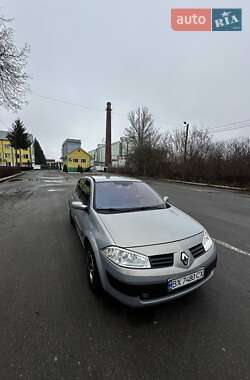 Седан Renault Megane 2004 в 