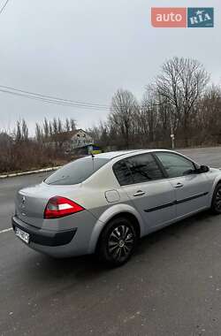 Седан Renault Megane 2004 в 