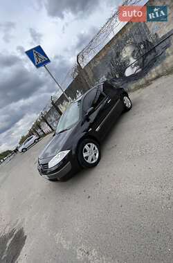 Купе Renault Megane 2005 в 