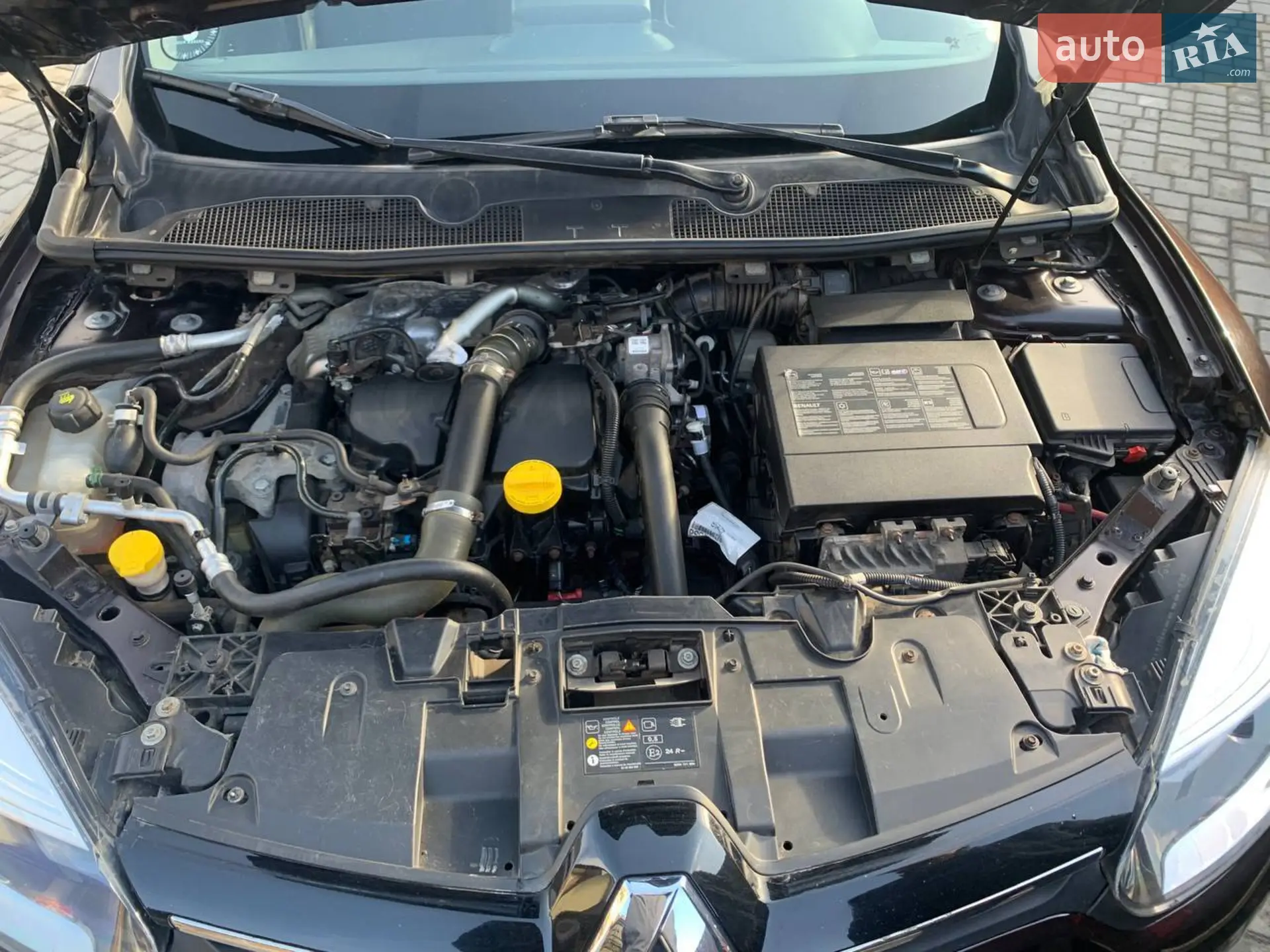 2014 Renault Megane - мініатюра 2