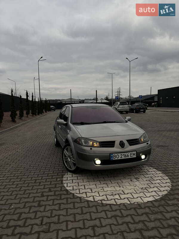 Седан Renault Megane 2003 в Тернополі